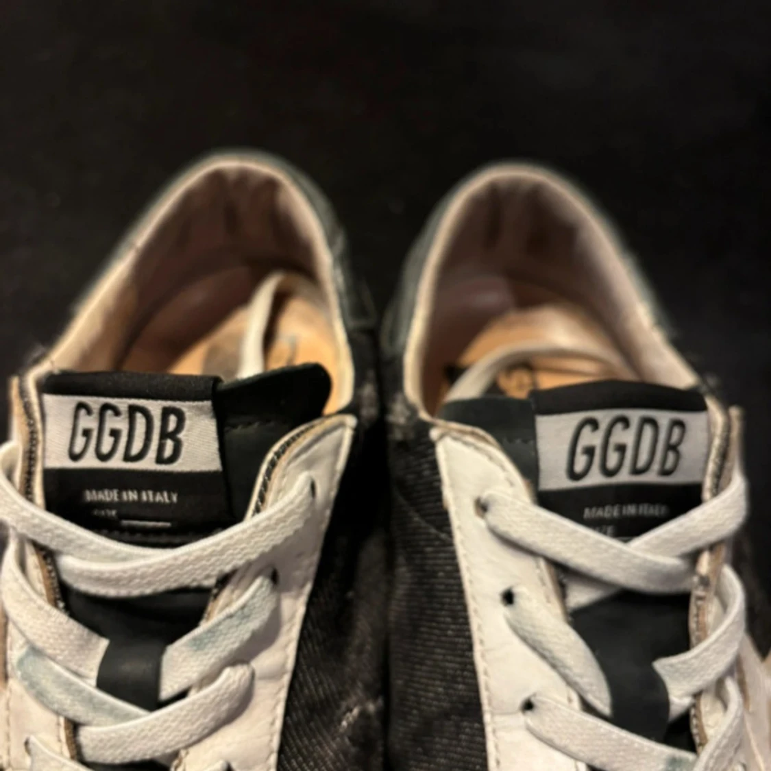 Svarta GGDB sneakers med vit stjärna - 2