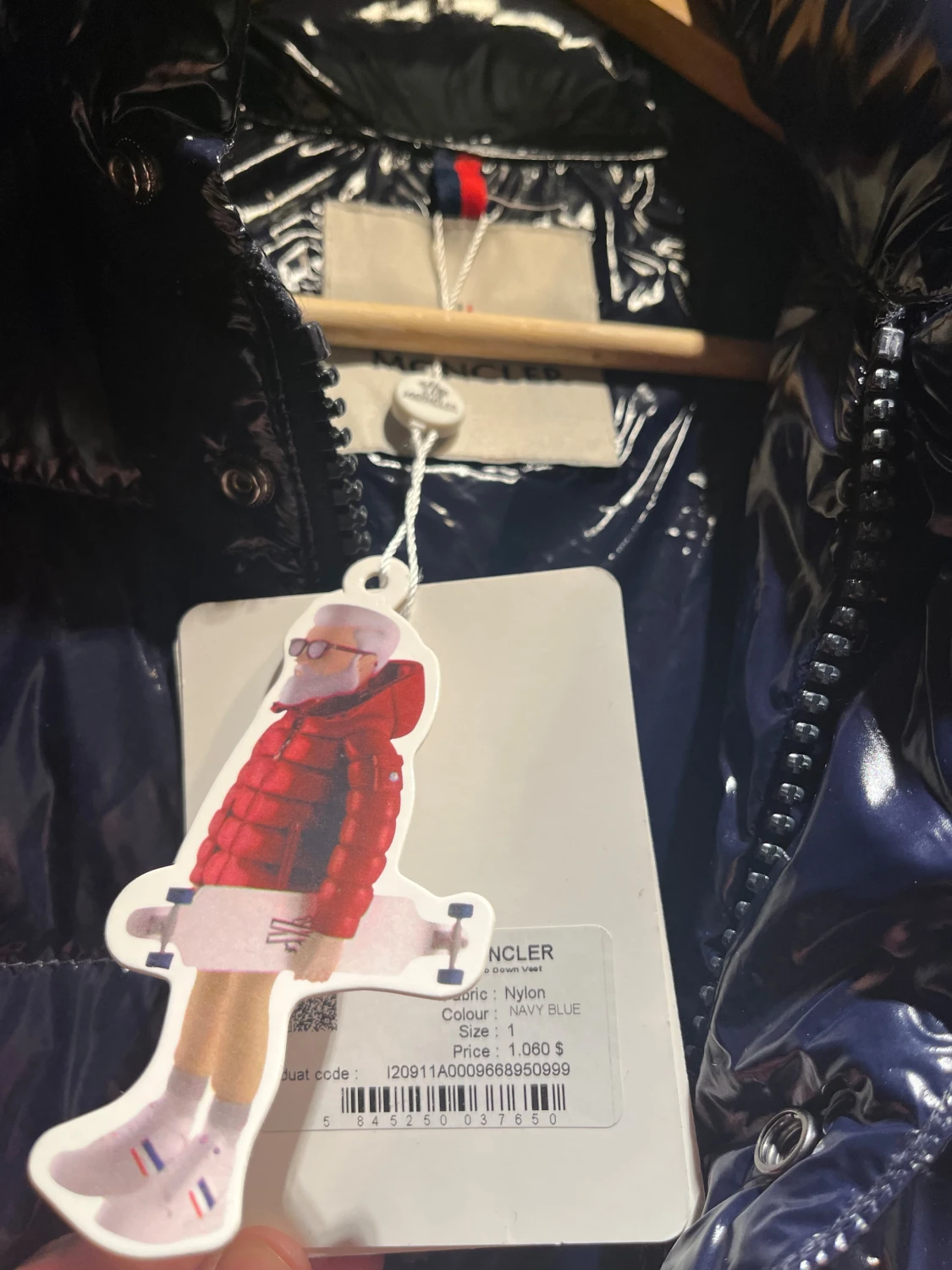 Mörkblå dunväst från Moncler - 1