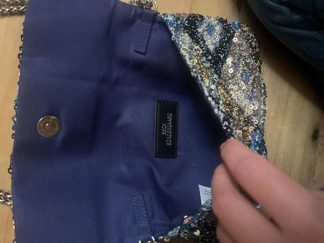 Paljettväska från Becksöndergaard - 1