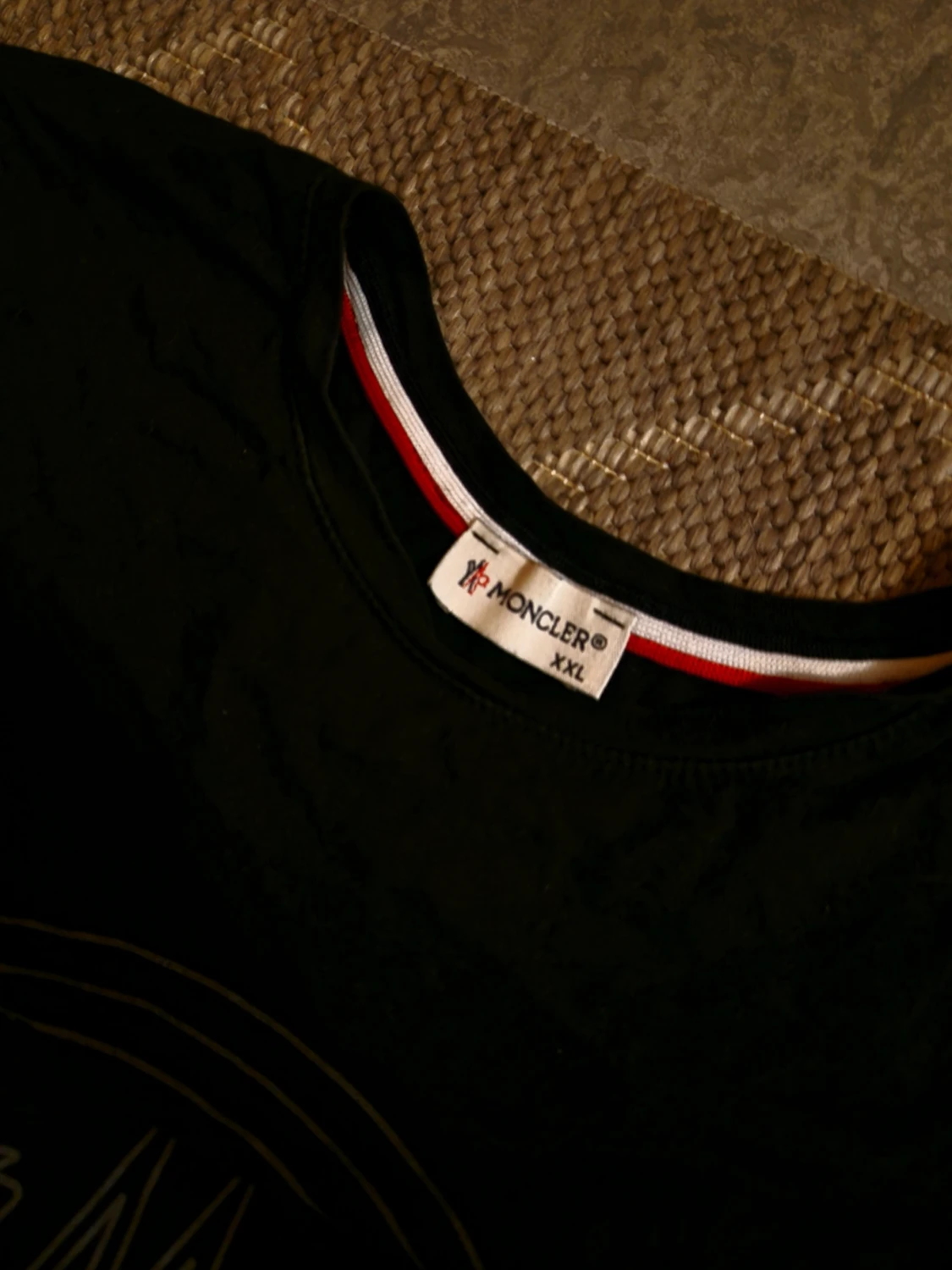 Svart Moncler t-shirt med stor logga - 2