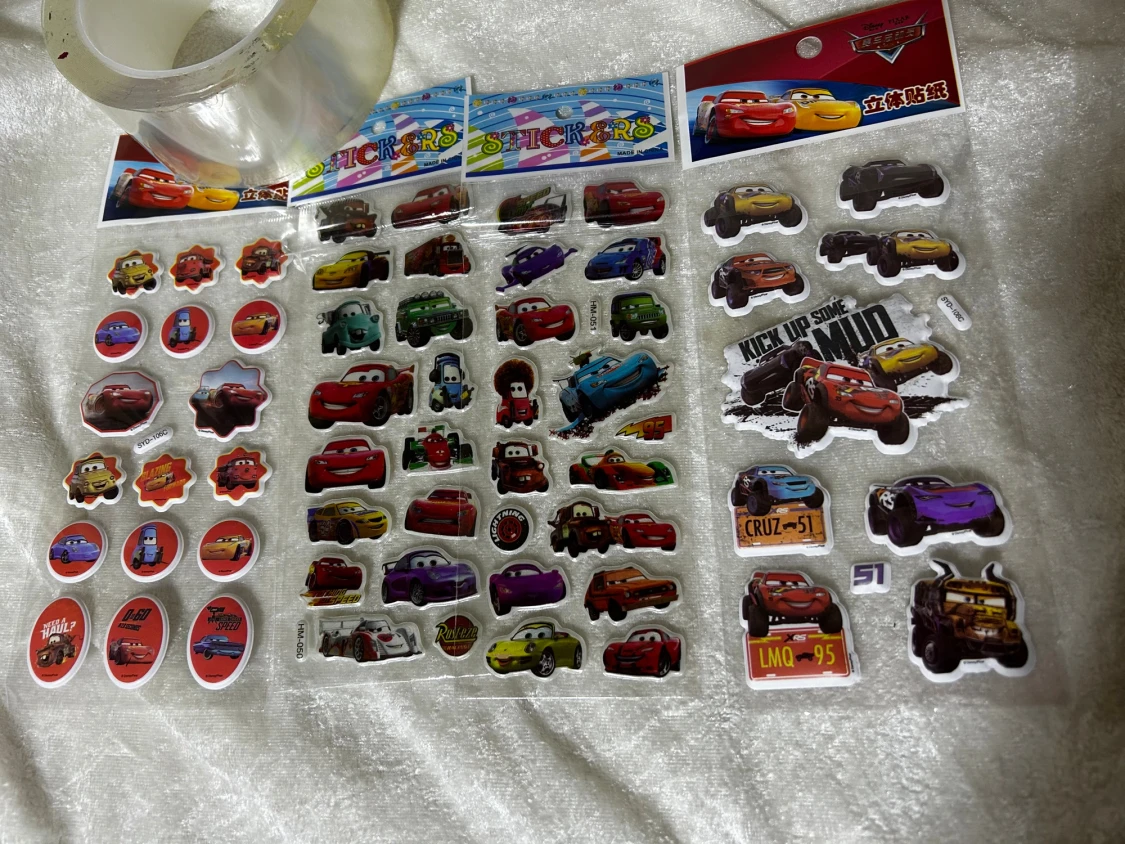 Blandade 3D klistermärken - Cars, Frost, Hello Kitty, Barbie