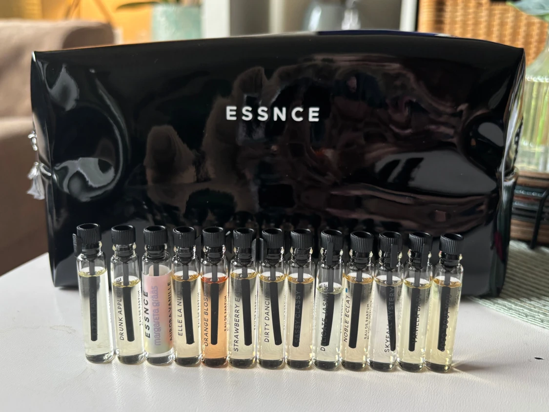 Essnce julkalender/parfymprovset