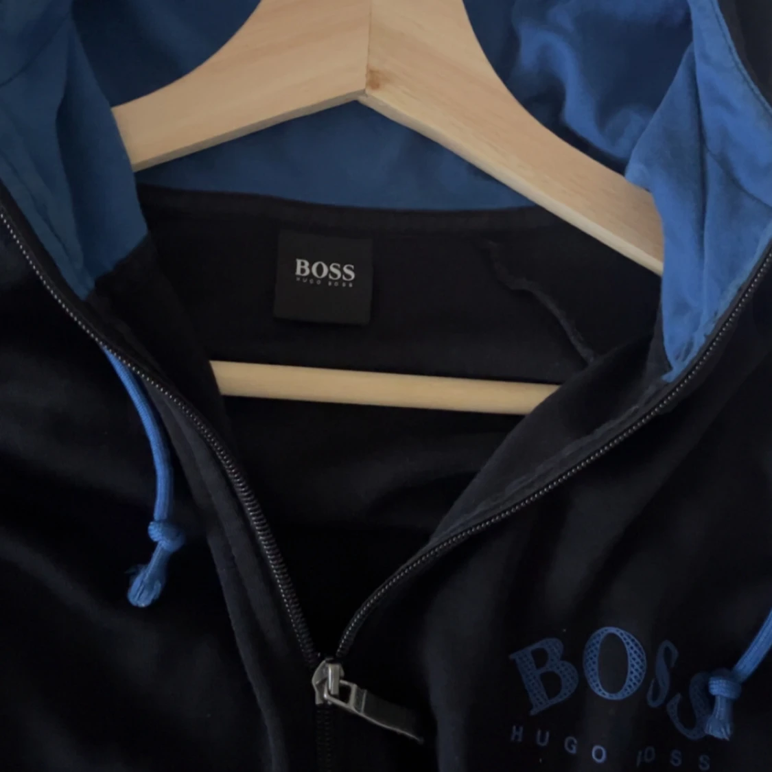 Limited edition kofta från Hugo Boss  - 2