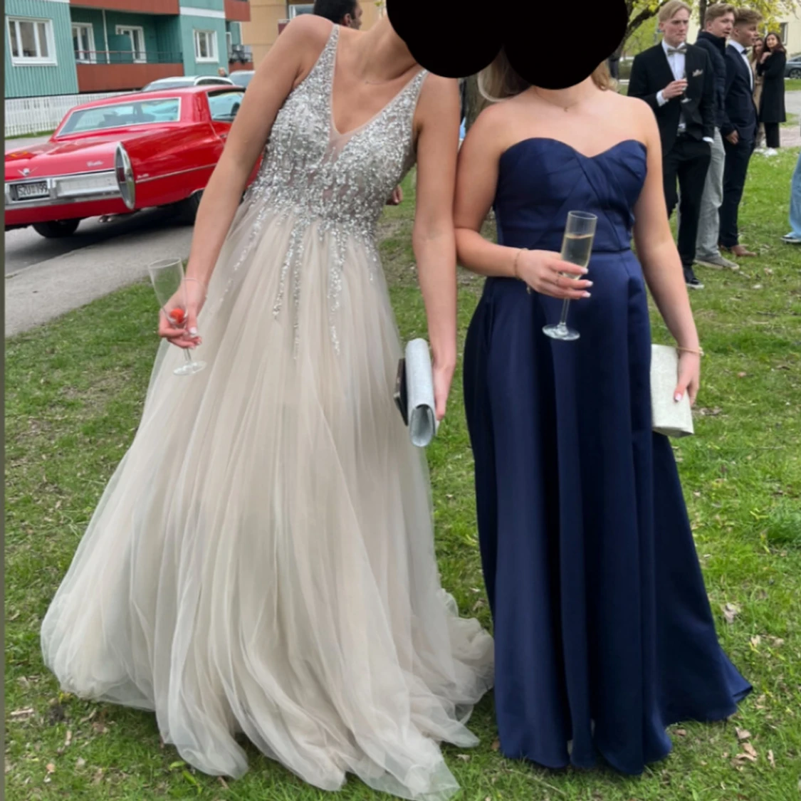 Champagnefärgad långklänning med paljetter - 3