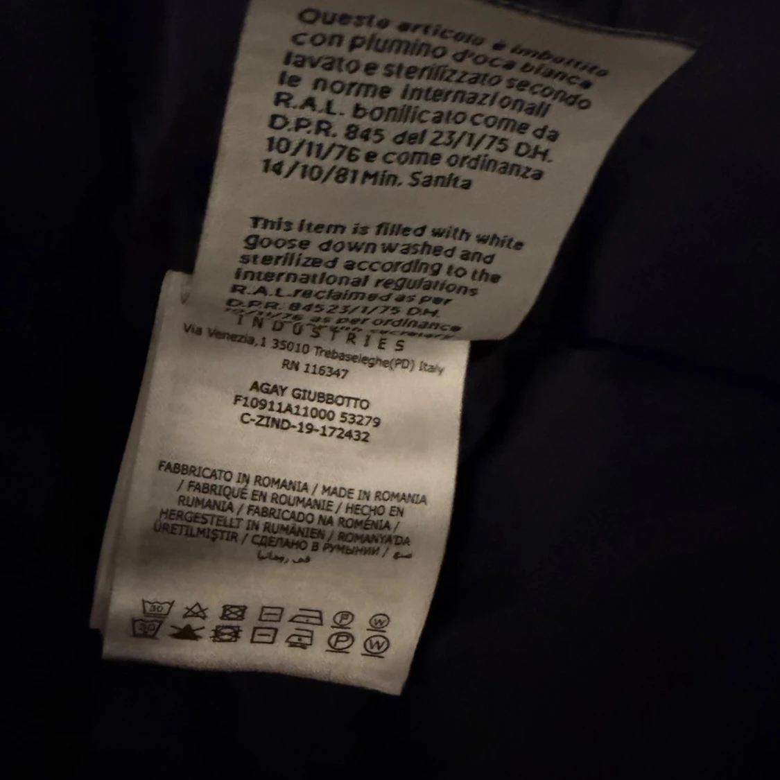 Mörkblå dunjacka från Moncler - 3