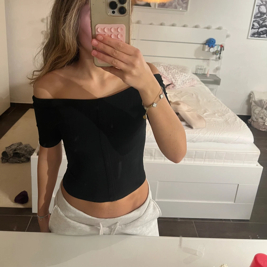 Svart offshoulder topp 