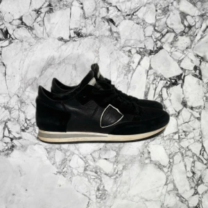 Philippe model trainers - Philippe model trainers strlk 42 i använt men bra skick 7.5/10 