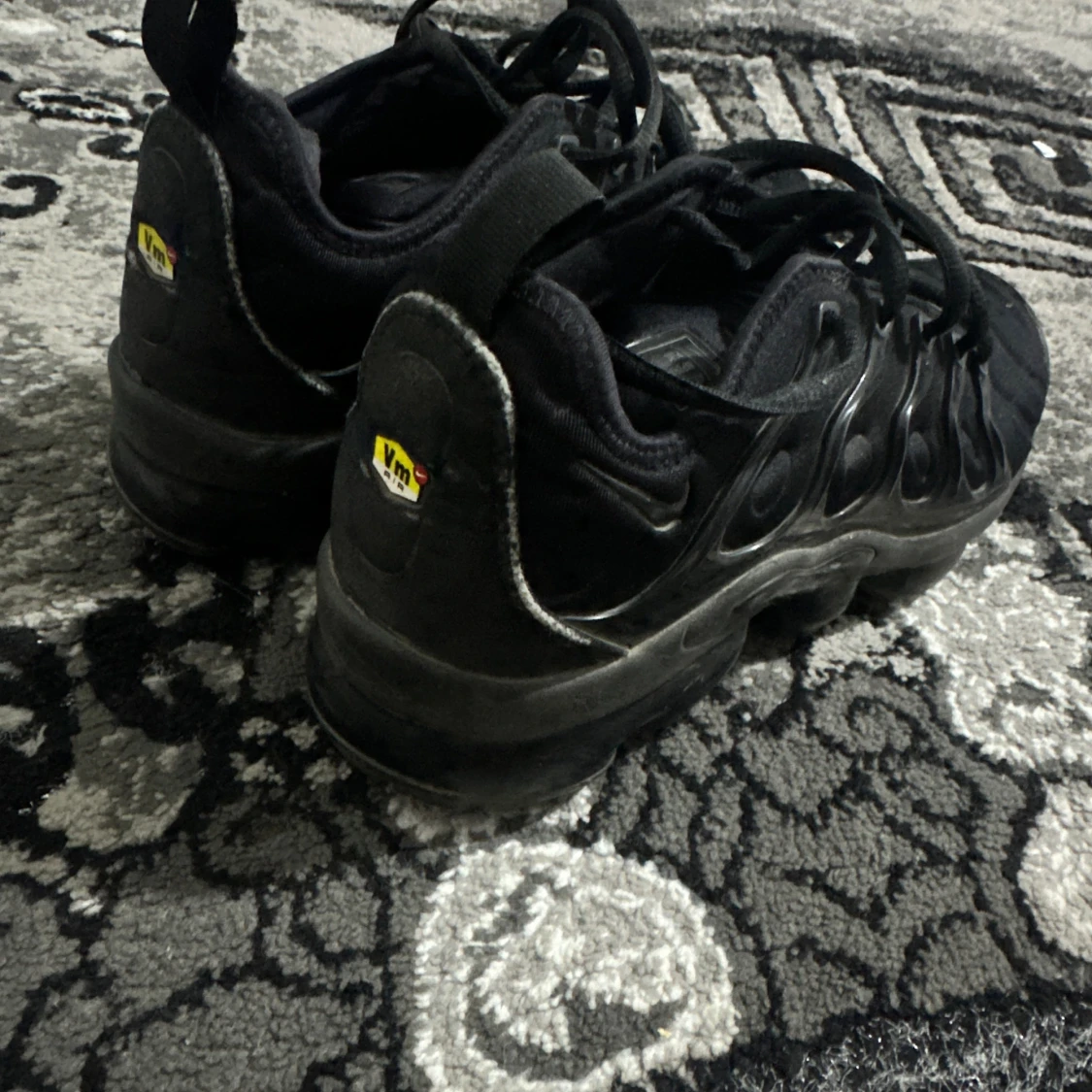 Nike Air Vapormax Plus - 1