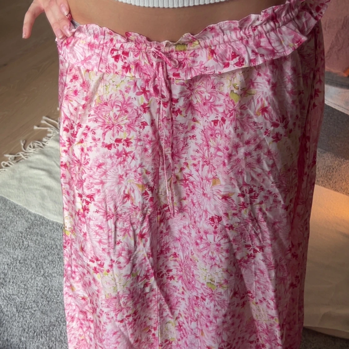 Rosa långkjol från H&M - 2