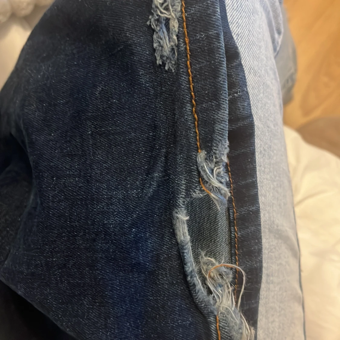 mörkblå lågmidjade jeans - 4