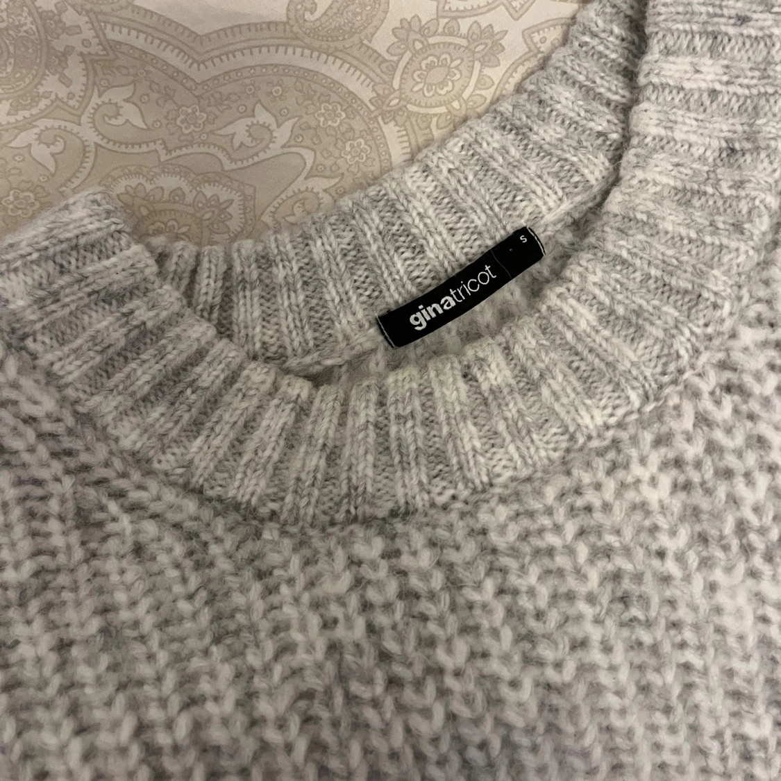 Stickad tröja - 4