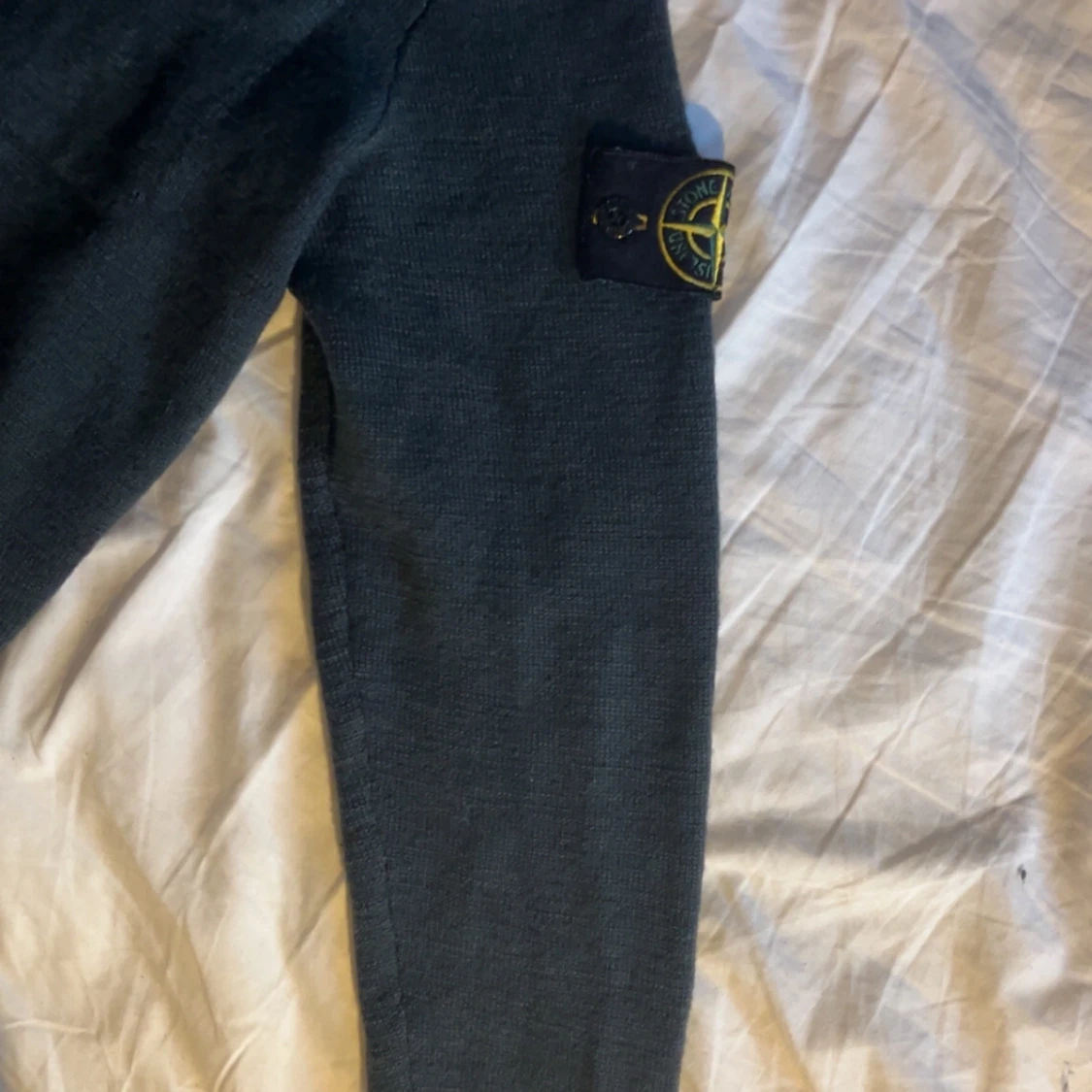 Mörkgrön stickad tröja Stone Island - 1