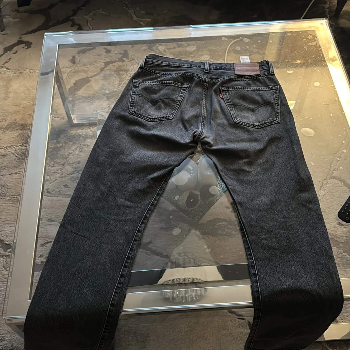 Svarta jeans från Levi's - 1
