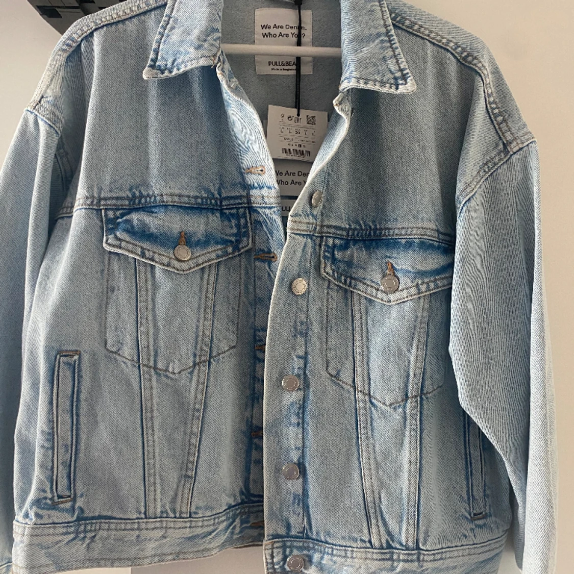 Denim jacka pull & bear - 90