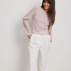 Rosa fin topp - Super söt rosa fin topp som tyvärr inte kommer till användning. Hör av dig vid intresse💗