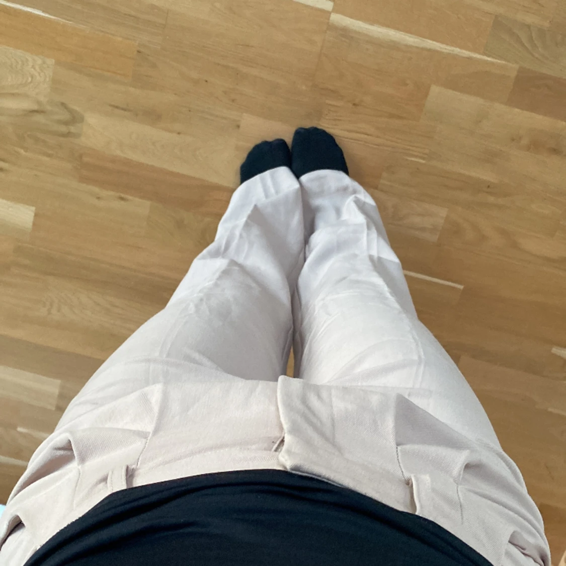 Långa beiga kostymbyxor  - 91