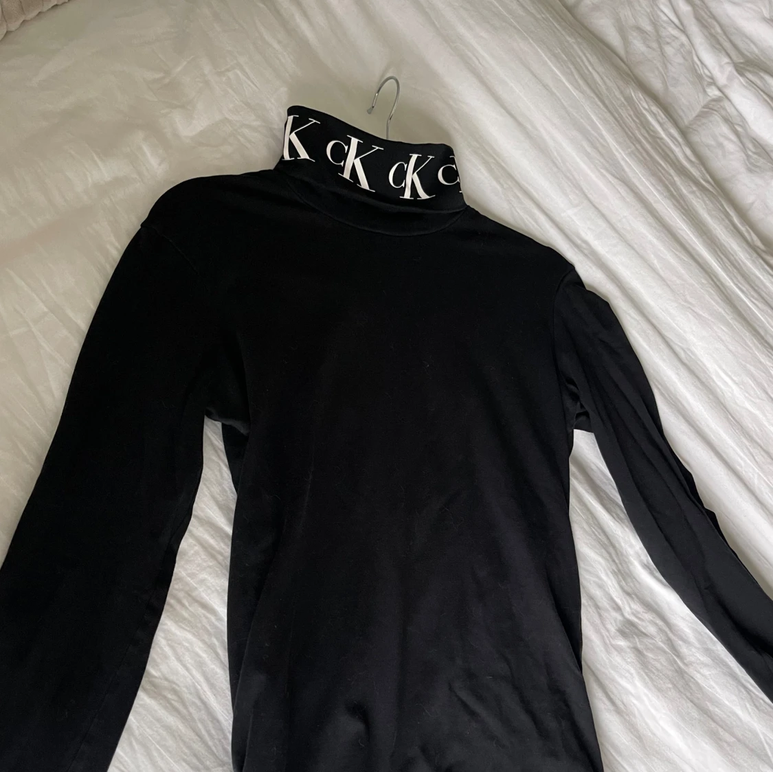 Calvin Klein polotröja - 90