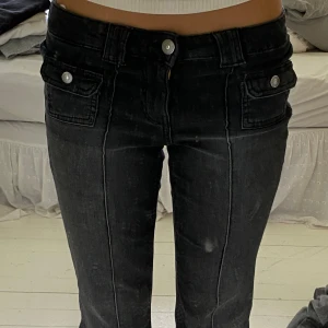 Slutsålda jeans hm - Slutsålda jeans från hm i svart