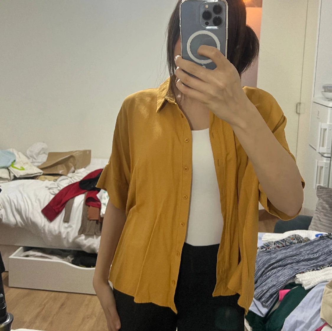 Oversize Gul skjorta- storlek S