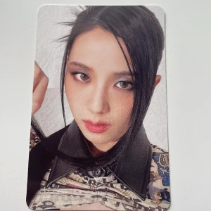 Jisoo photocard  - Frakt 13kr 🎀