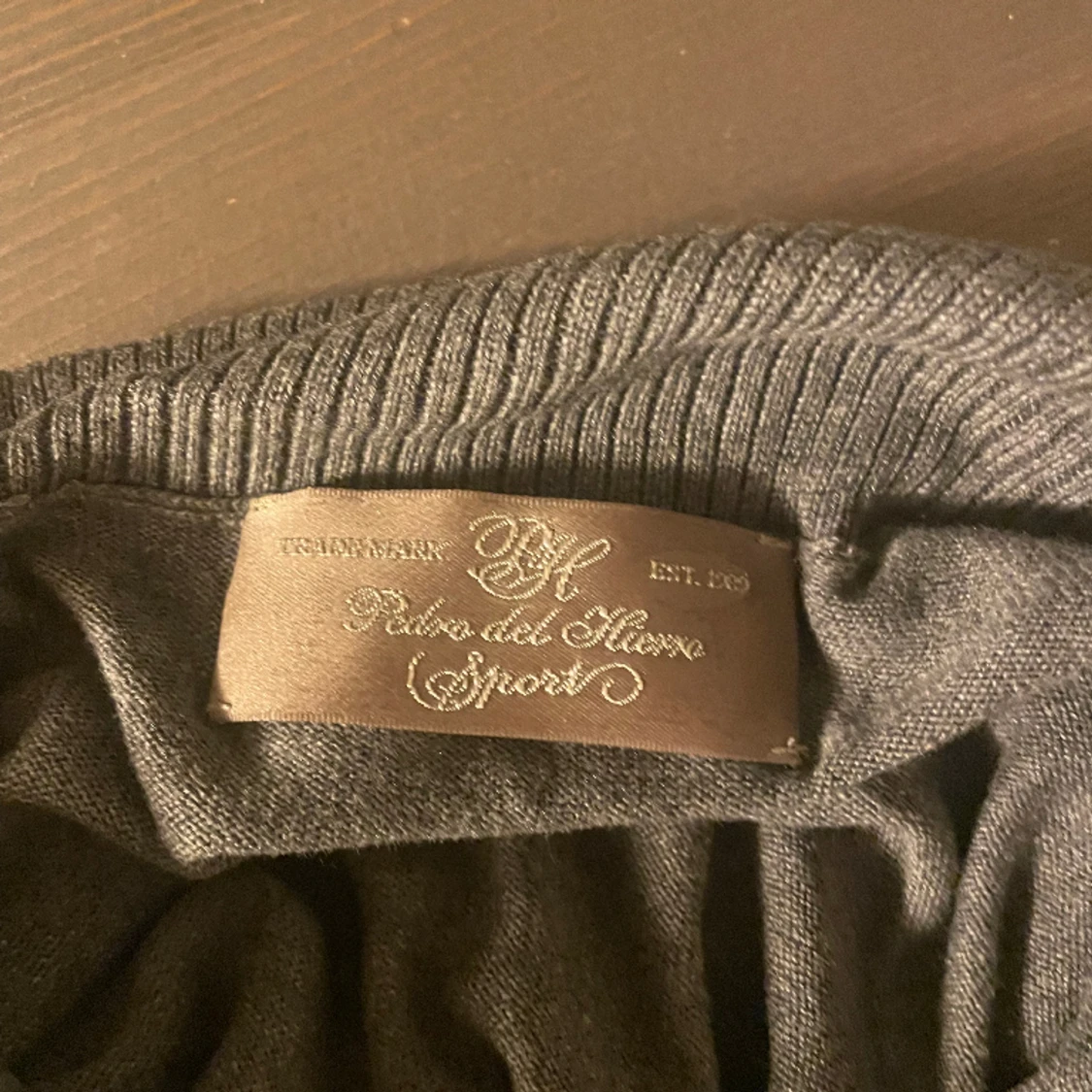 Off sholder tröja  - 91