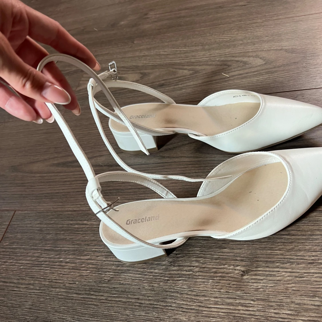 Spets klackskor  - 91