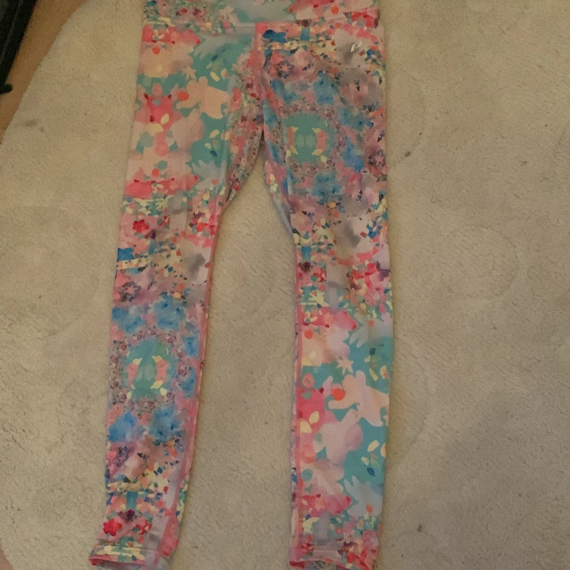 Färgglada träningstights 