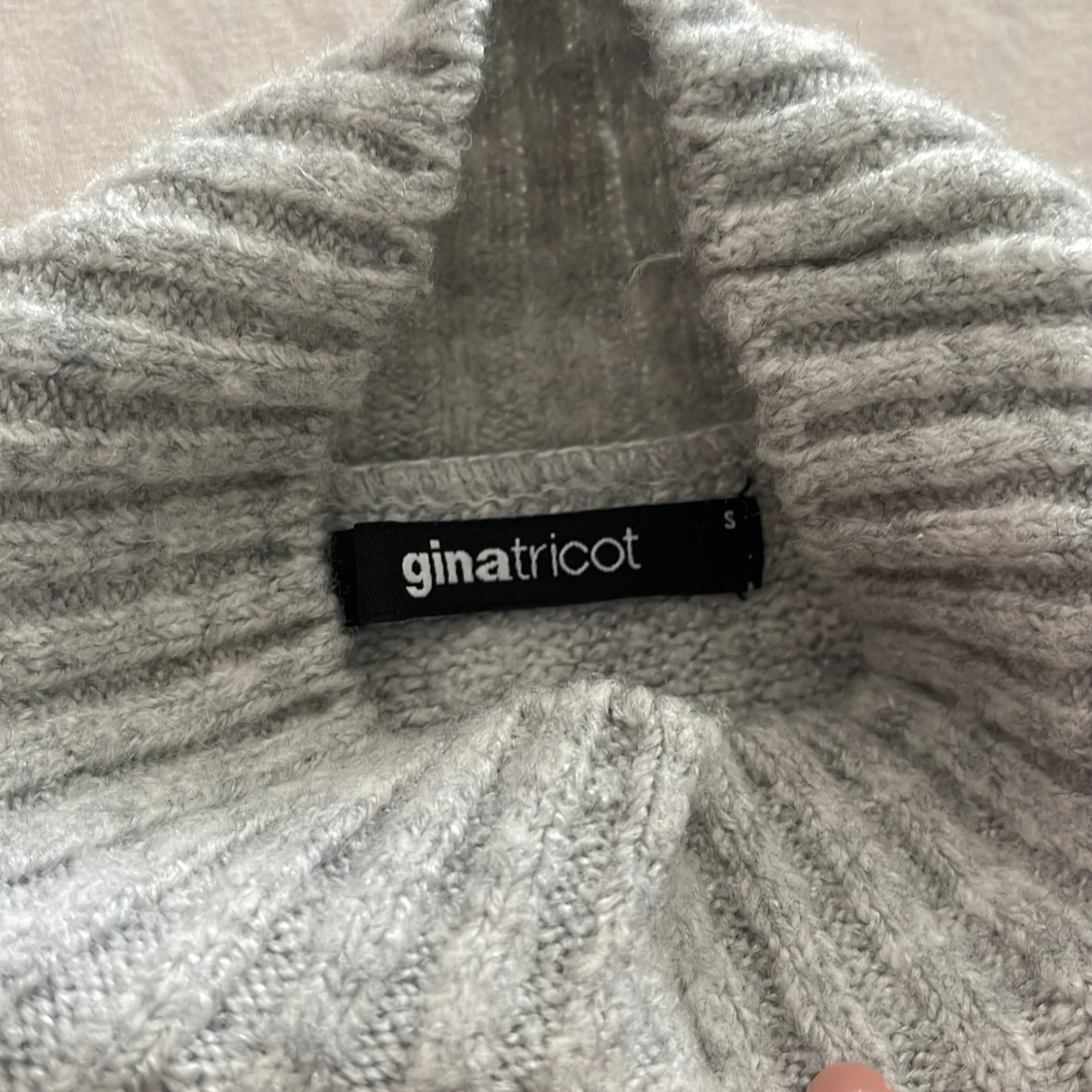 Stickad tröja - 90