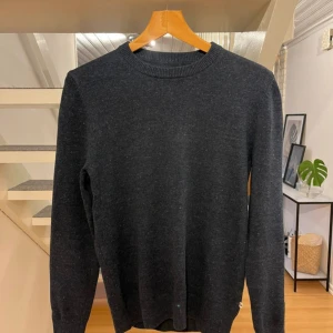 Jumper East West  - Jumper East West 