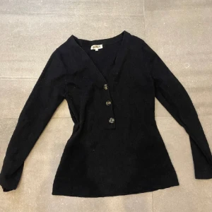 Vintage långärmad topp  - Vintage från märket honey! Strl M i bra skick