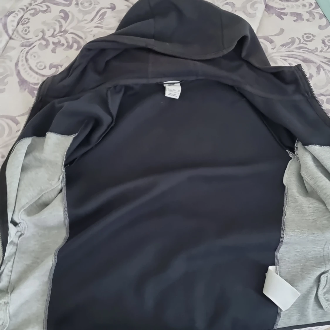 Nike tech kofta - 90