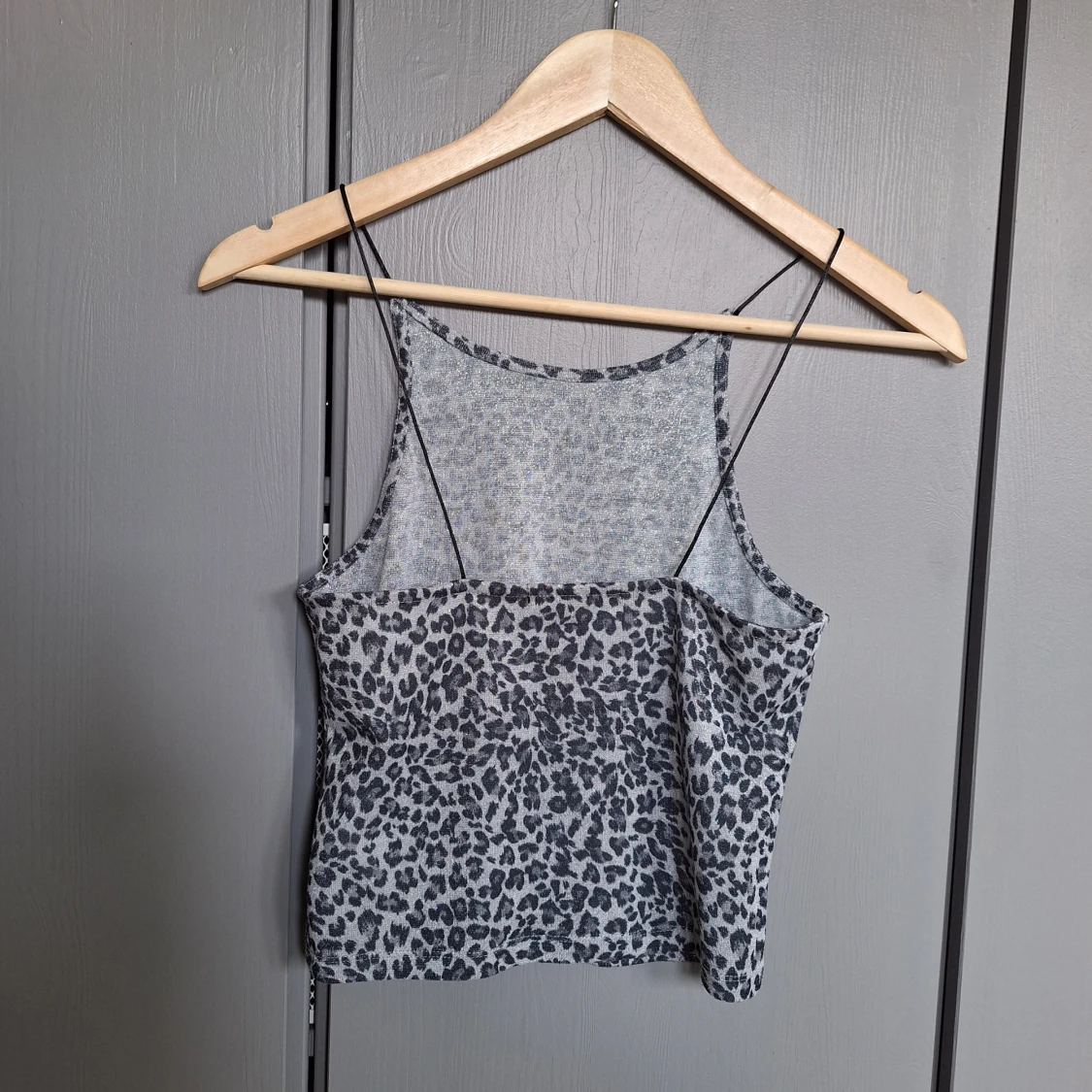 Grå leopardmönstrad topp, leopard linne strl XS  - 90