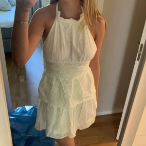 sommarklänning  - jättefin  Passar även en med S 💞💞 Säljer pga kommer inte till användning  