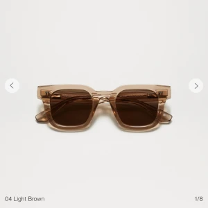 Chimi - Säljer mina ljus bruna chimis då dom ej används, använda ca 3 ggr är i helt ny skick❤️ nypris 1350