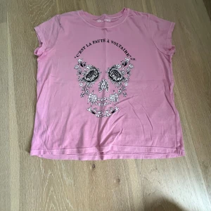 Zadig tröja  - En jättefin Zadig tröja aldrig använd pågrund av att den är för liten.