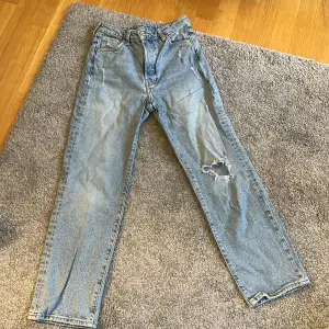Blåa jeans i bra kvalitet