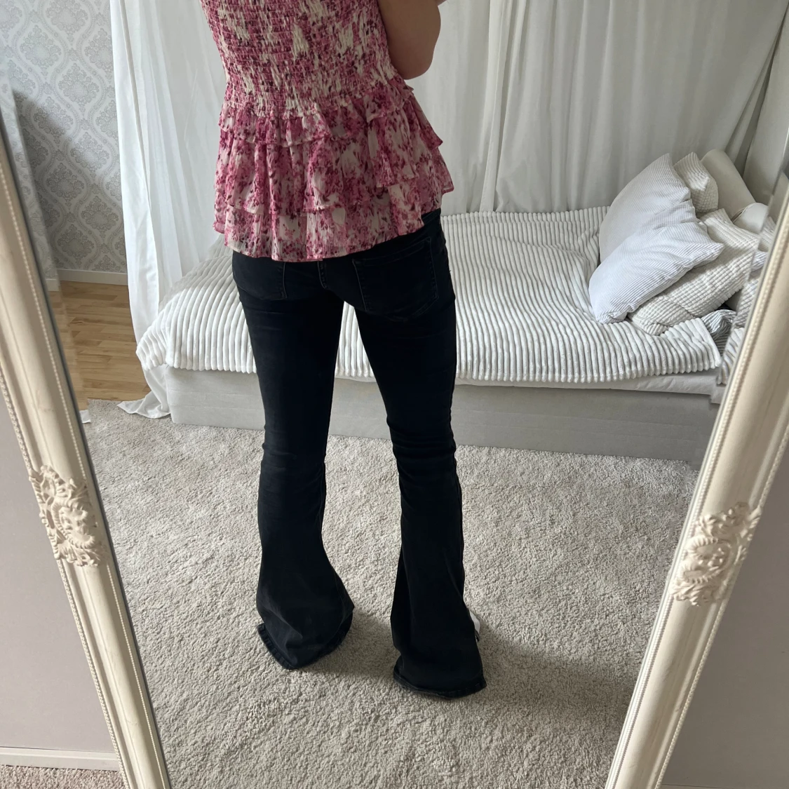 Lågmidjade bootcutjeans  - 90