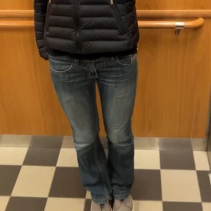 Diesel jeans - Säljer mina lågmidjade jeans från diesel, de är bland några av mina favorit jeans men har tyvärr blivit för små❤️