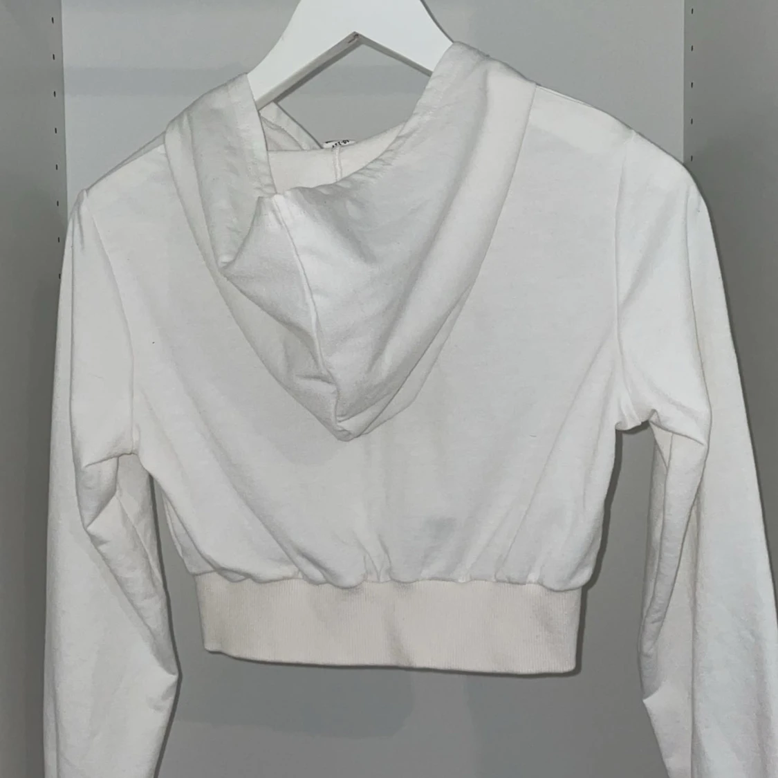 Vit kort kofta  - 90