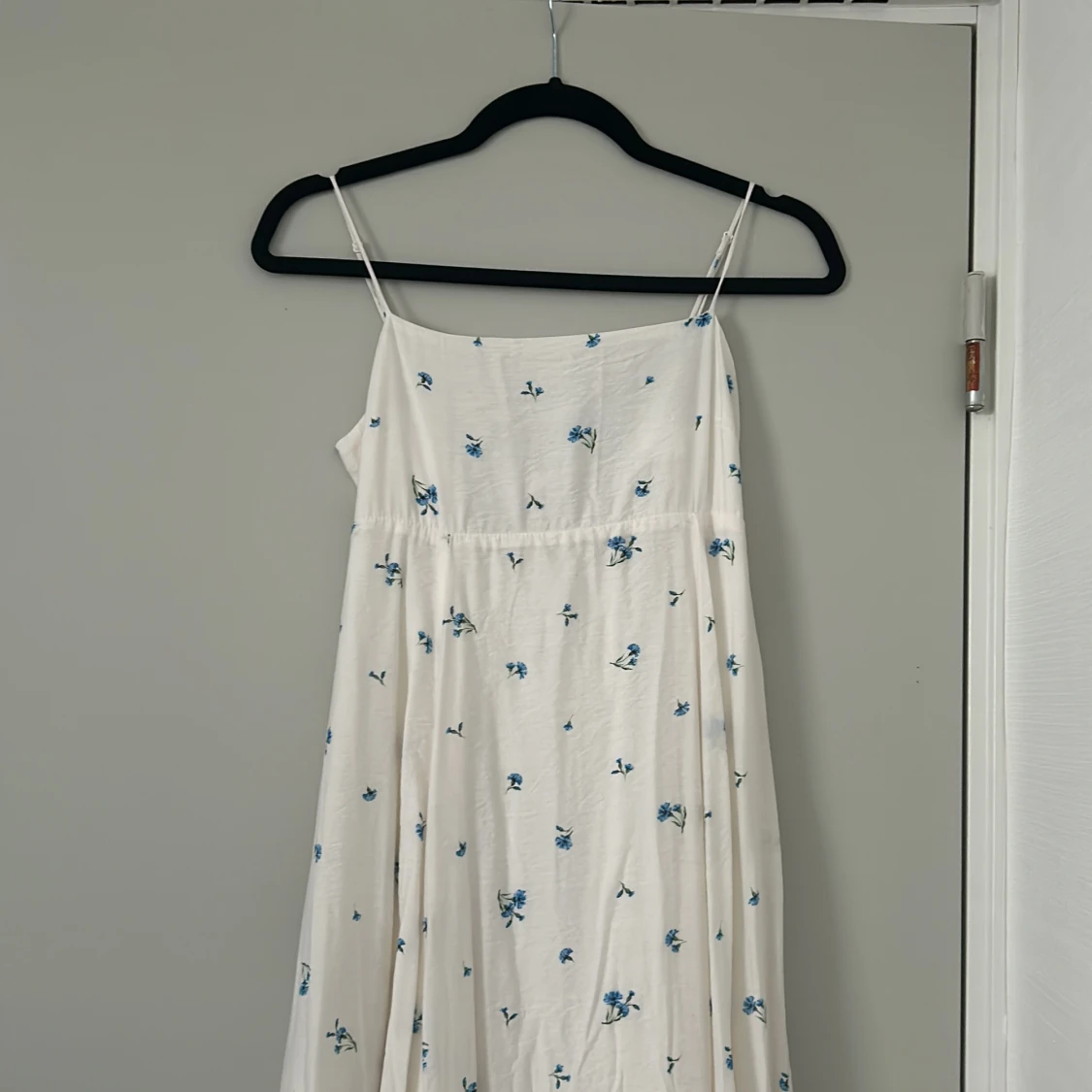 Lång blommig klänning 