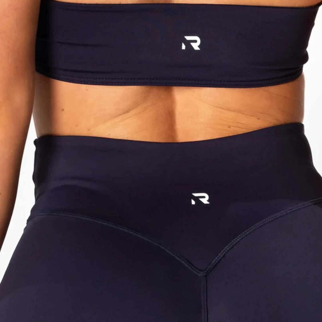 Mörkblått träningsset från Relode - 91