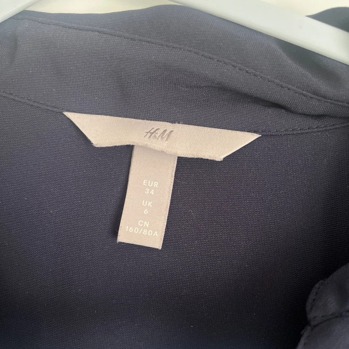 Marinblå lång klänning  - 91