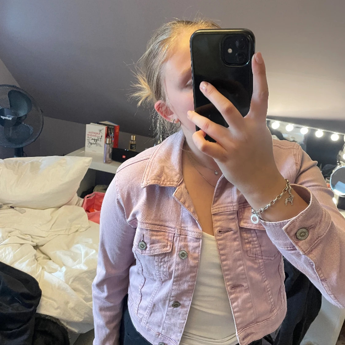 Rosa jeansjacka från Hollister - 90