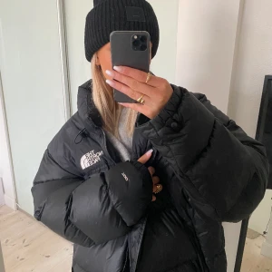 The north face jacka - Ursnygg populär jacka från The north face i storlek XXL! Bra skick!!💕