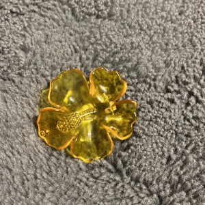 Hårklämma - Bra skick💗 Nästan aldrig använd💗 Köp i Grekland💗