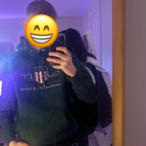 Grön gant hoodie storlek small - Small,helt oanvänd, nyskick storlek small