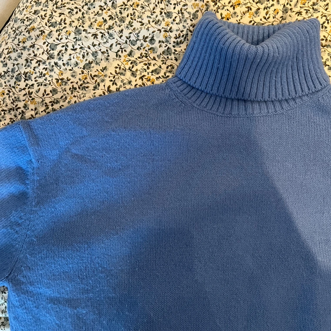 mysig stickad polotröja - 90