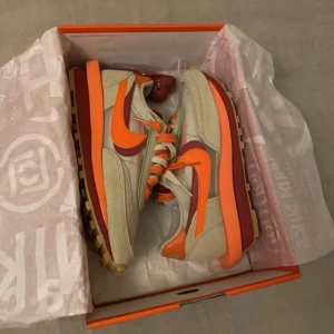 Nike Sacai  - Storlek 40.5