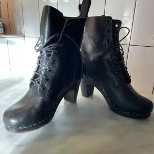 Boots från Swedish Hasbeens. Oanvända. Storlek 37. Superfina. 