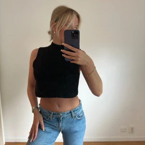 Stickat linne  - Stickad löst linne från Moa Mattsson x NAKD